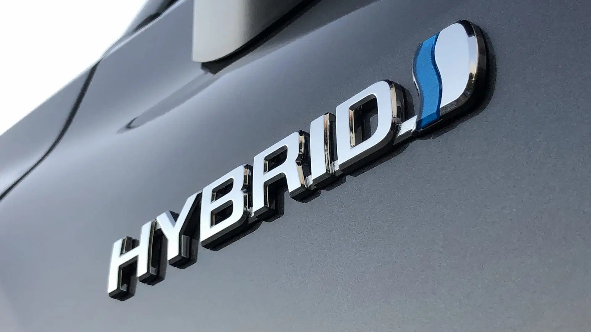 Tại sao động cơ diesel ít thấy trên xe hybrid